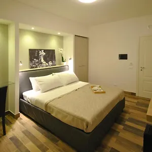 https://le-stanze-del-grillo.sicilyhotelsitaly.net