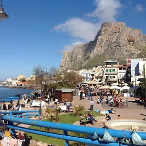 https://bb-tiffany-sferracavallo.sicilyhotelsitaly.net