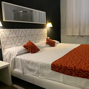 Giovanna Citylife Hotel